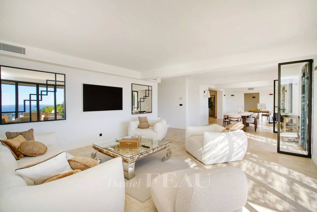 Villa in Nord, Cavalaire-sur-Mer, France 5 - 15230165