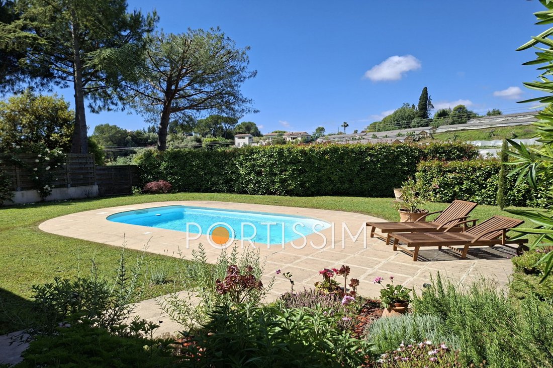 Villa in Saint-Paul-de-Vence, Provence-Alpes-Côte d'Azur, France 5 - 18070072