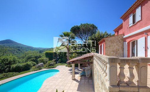 Villa en Les Adrets-de-l'Estérel, Provenza-Alpes-Costa Azul, Francia 1