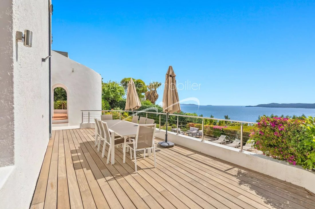 Villa in Le Lavandou, Provence-Alpes-Côte d'Azur, France 5 - 18070252