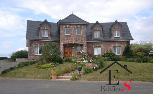 House in Villers-Bocage, Hauts-de-France, France 1
