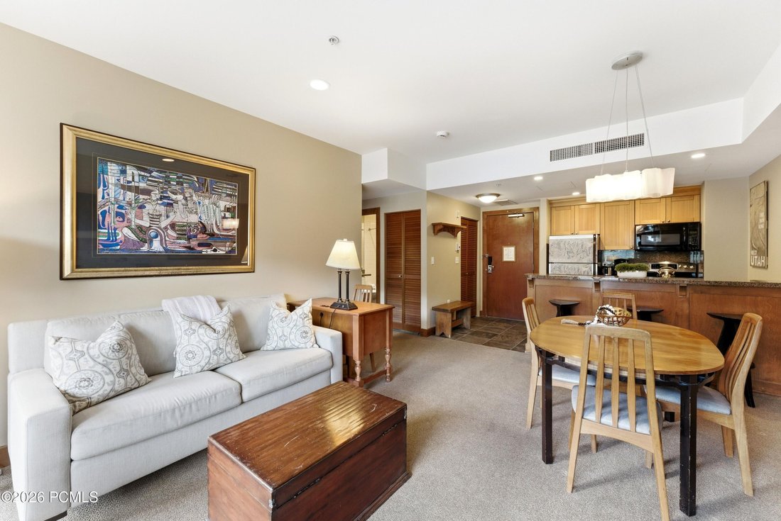 Condo in Park City, Utah, United States 4 - 18070657
