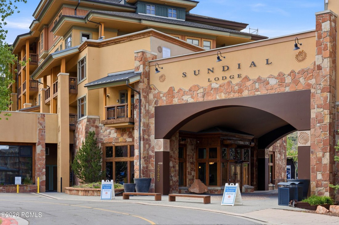 Condo in Park City, Utah, United States 2 - 18070657
