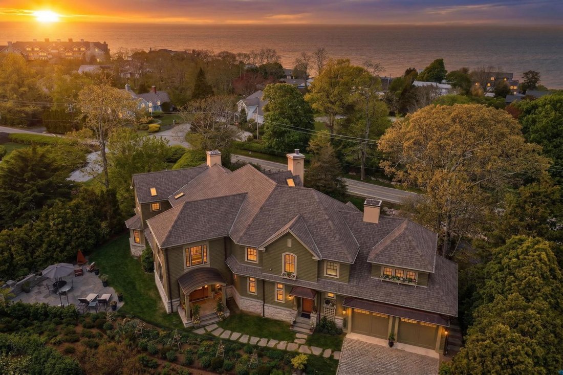 House in Falmouth, Massachusetts, United States 3 - 18070379