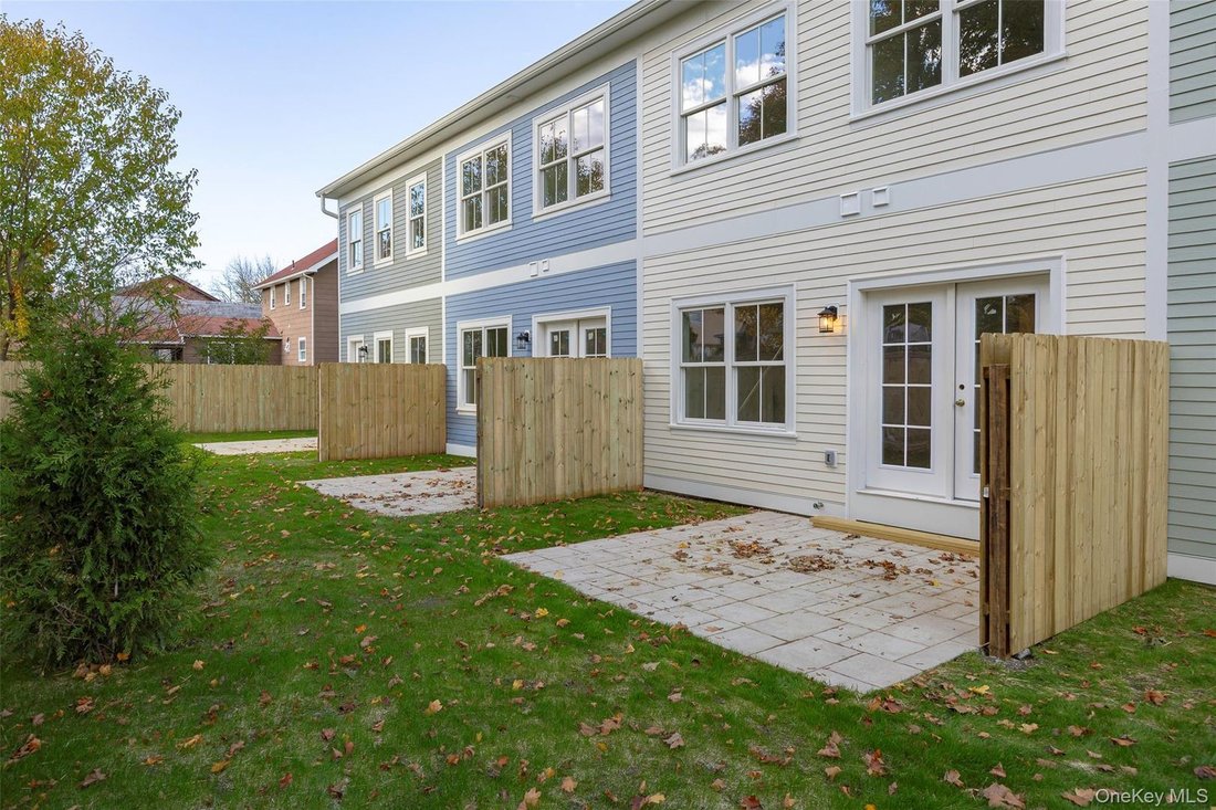 House in Beacon, New York, United States 4 - 15372233