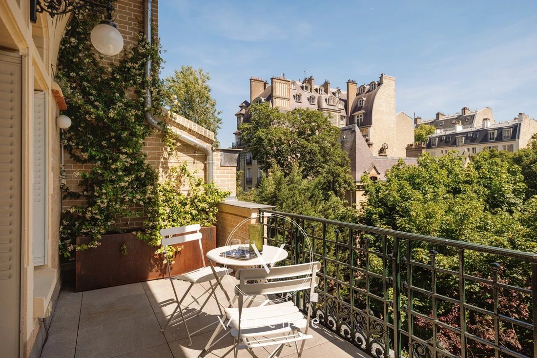 Apartment in Champerret-Berthier, Paris 17e Arrondissement, Paris 1 - 18070293