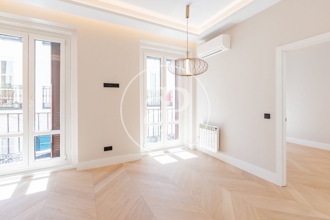 Appartamento a Centro, Madrid, Spagna 3 - 18070287