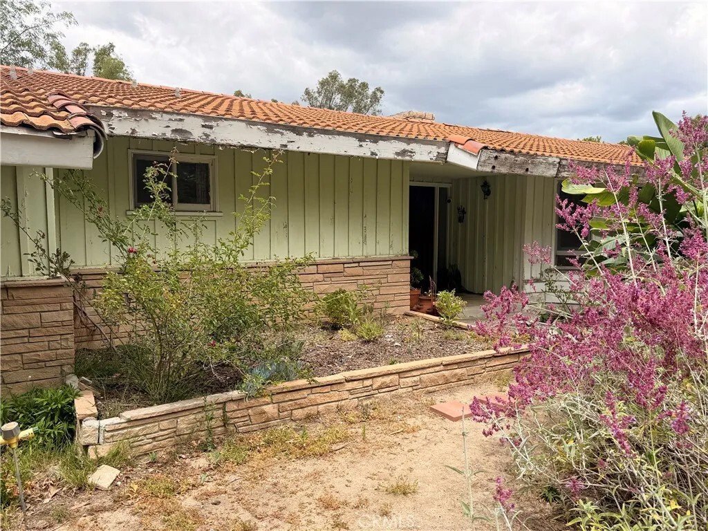 House in Santa Ana, California, United States 2 - 18075279
