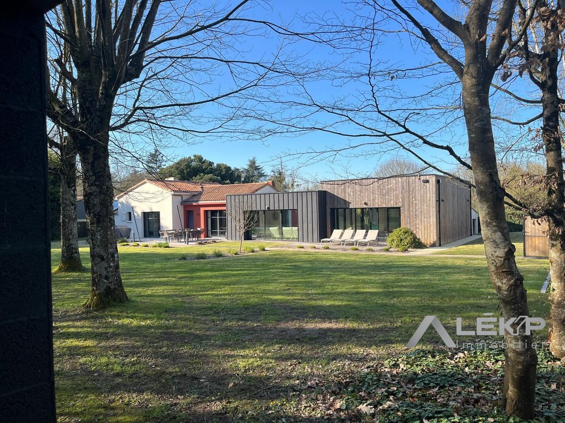 House in Arrondissement of La Roche-sur-Yon, Pays de la Loire, France 1 - 18077992