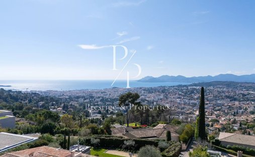 Villa in Riquebonne-Ferratone-Pizou, Vallauris, France 1