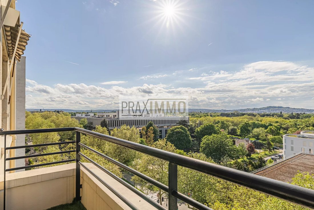 Apartment in Bois de Boulogne, Paris 16e Arrondissement, Paris 2 - 17719280