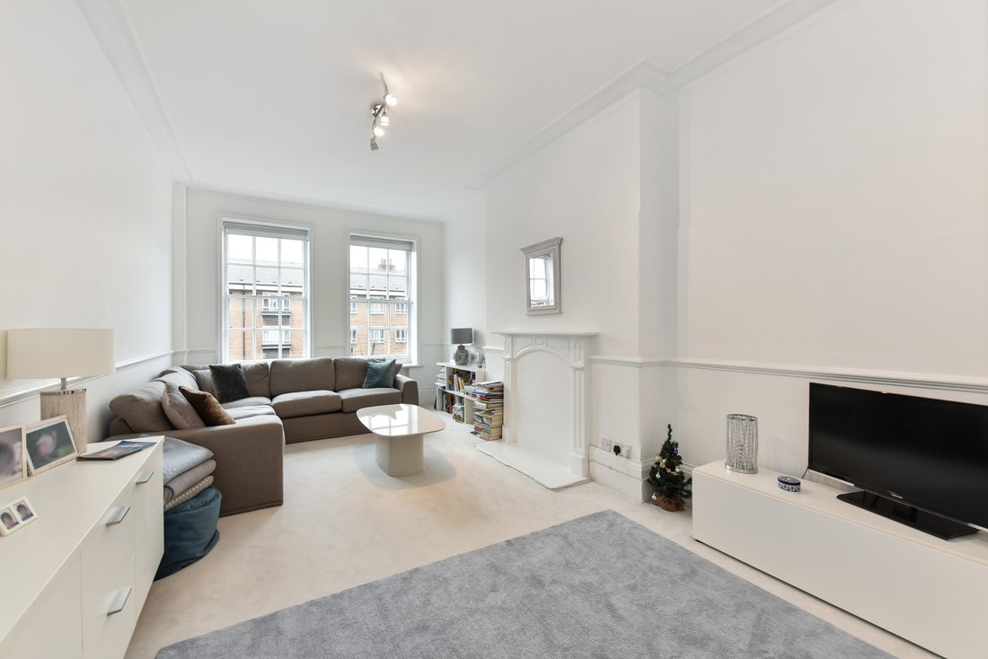 Apartment in St John's Wood, Westminster, England 2 - 18071496
