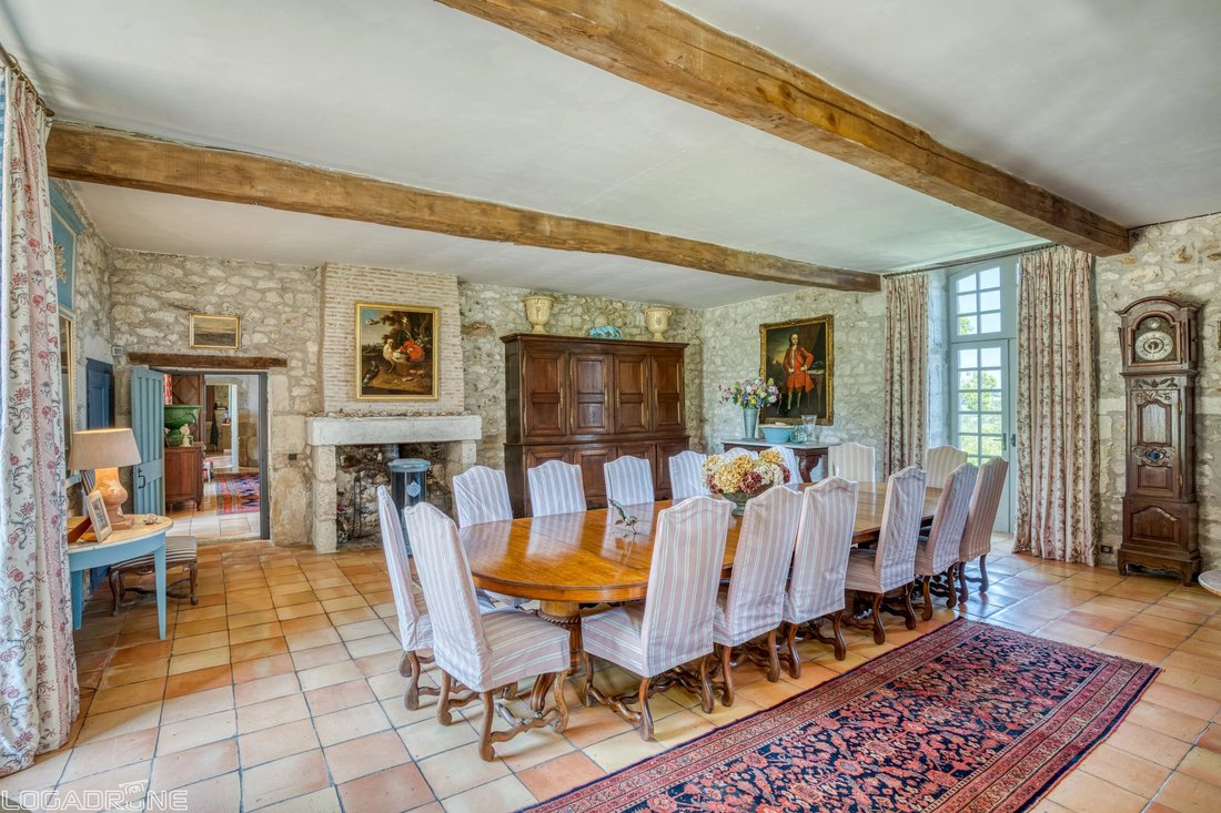 House in Saint-Antoine-de-Breuilh, Nouvelle-Aquitaine, France 5 - 17933459