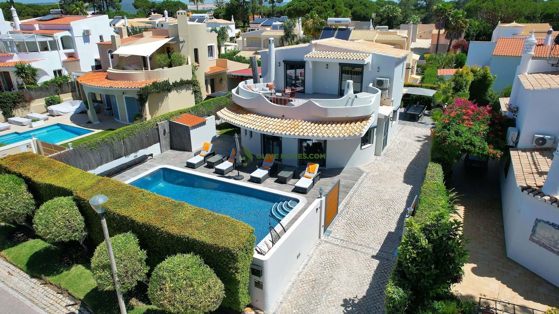 Villa in Vilamoura, Quarteira, Algarve 1 - 18071001