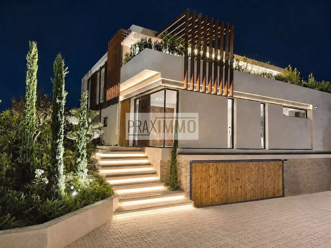 House in Mougins, Provence-Alpes-Côte d'Azur, France 5 - 17986001