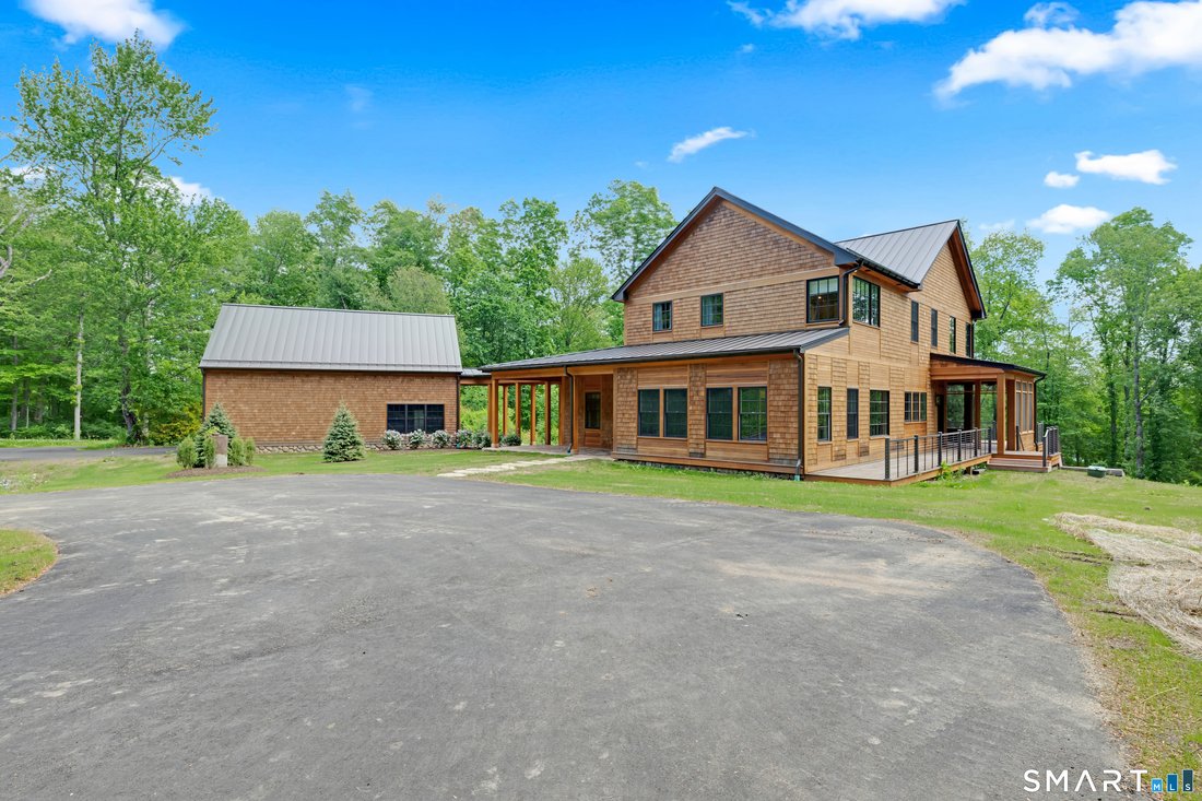 House in Woodstock, Connecticut, United States 2 - 18071422