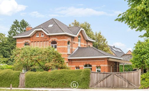 Villa in Oostrozebeke, Flanders, Belgium 1
