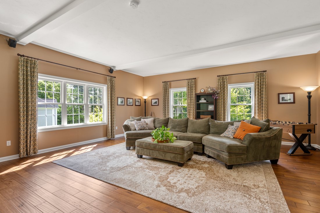 House in Southborough, Massachusetts, United States 2 - 18072706