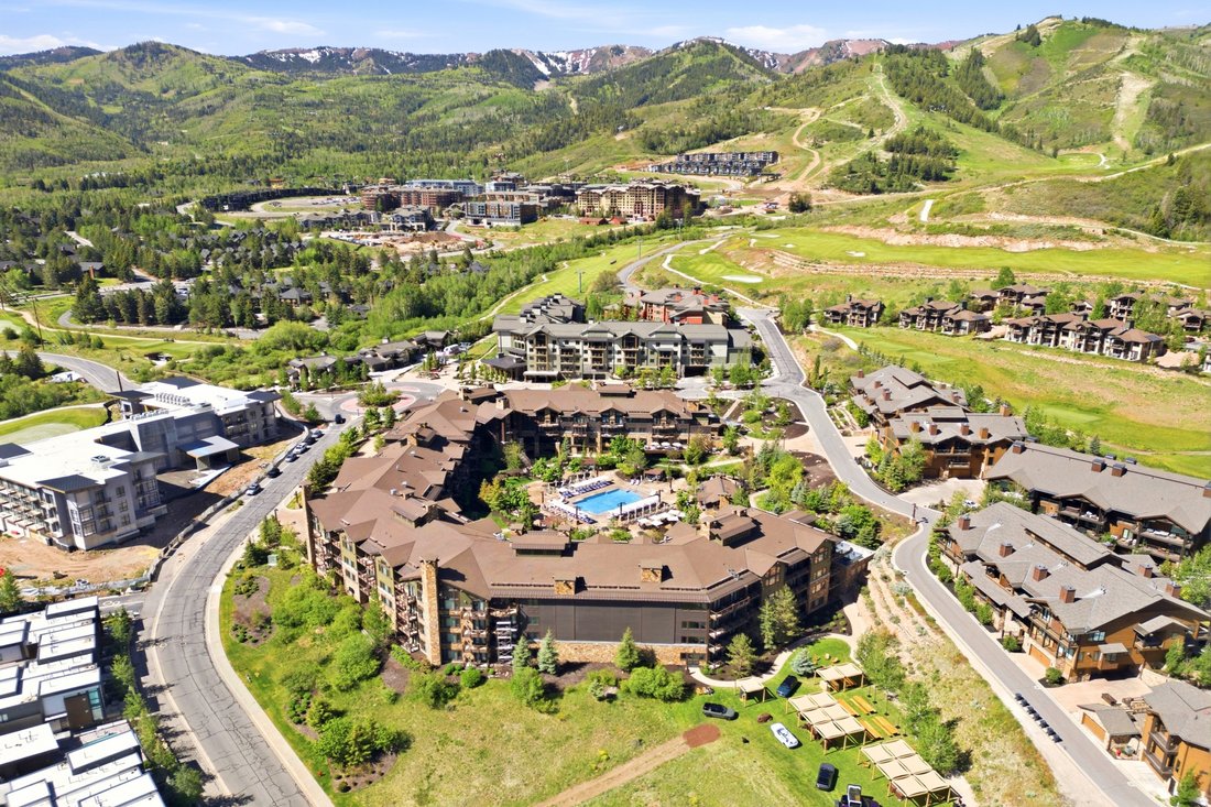 Condo in Park City, Utah, United States 4 - 18076449