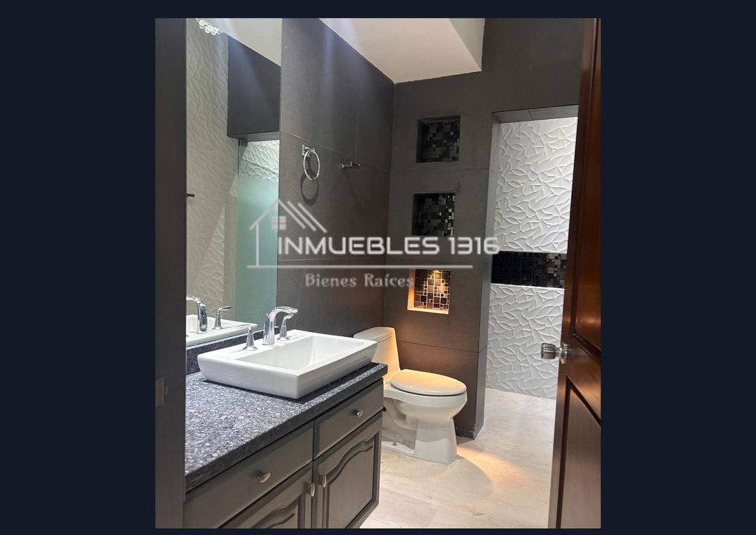 House in Monterrey, Nuevo Leon, Mexico 4 - 18071018