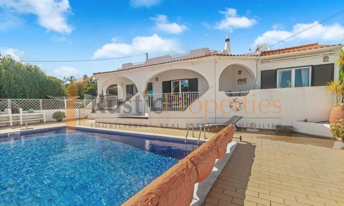Villa in Santa Barbara de Nexe, Algarve, Portugal 3 - 15656909