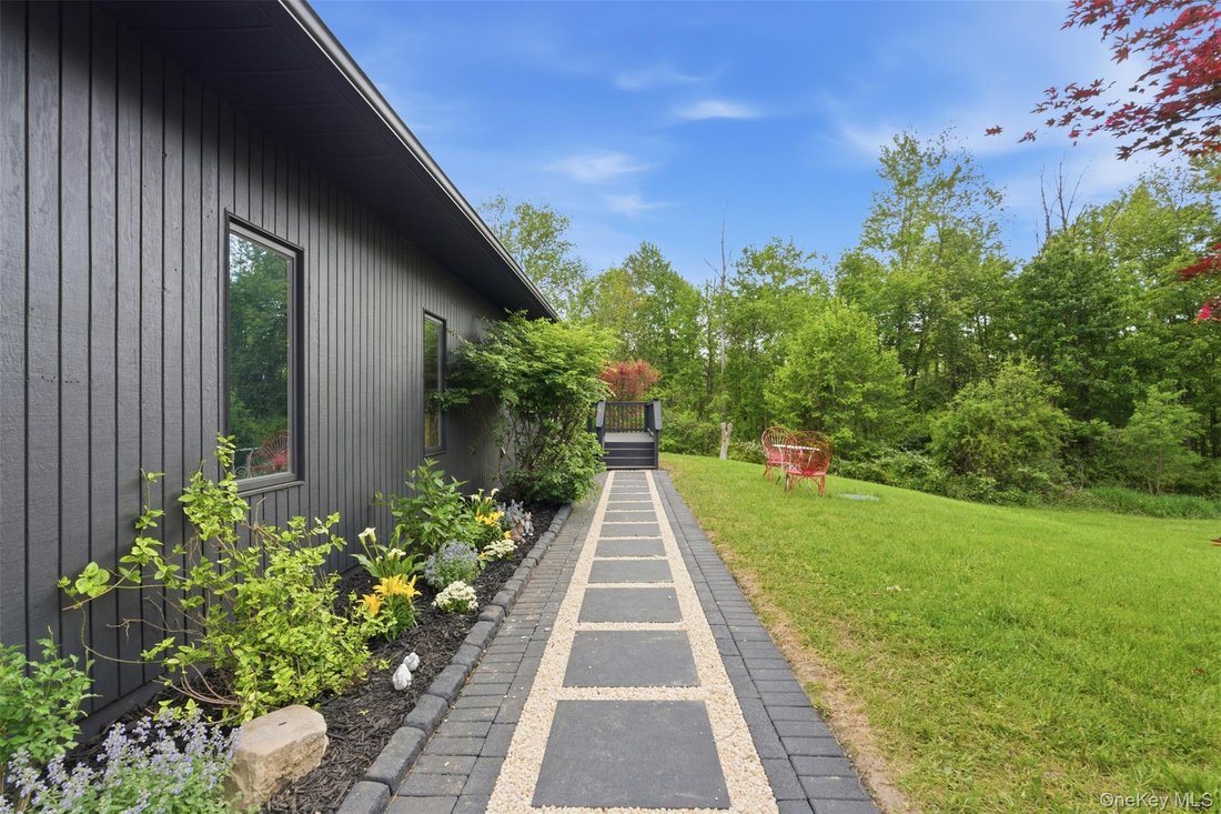 House in Montgomery, New York, United States 2 - 18076113