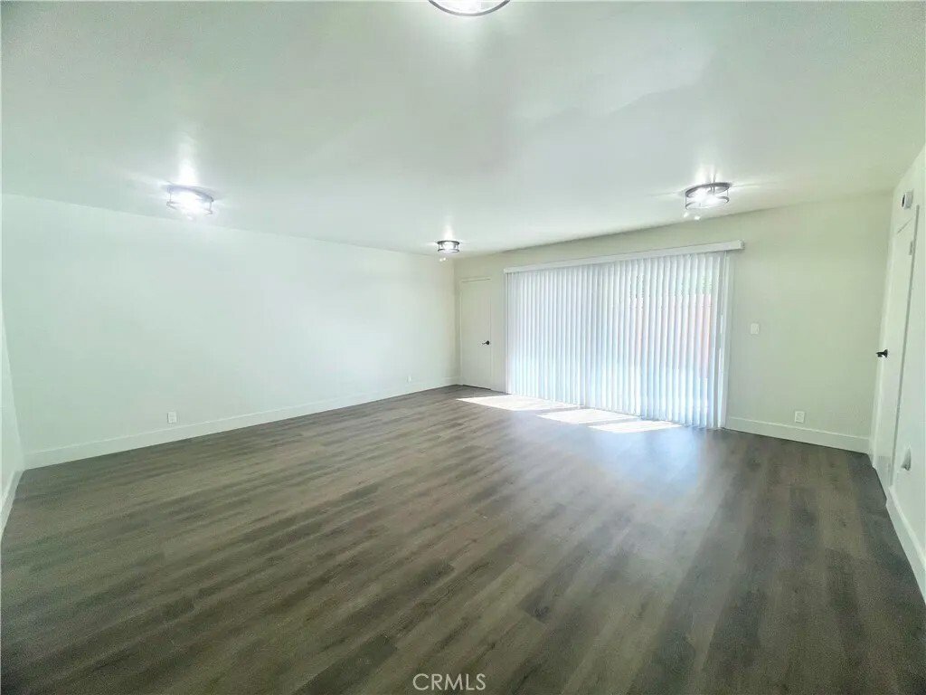Santa Monica, California, United States 5 - 17221687