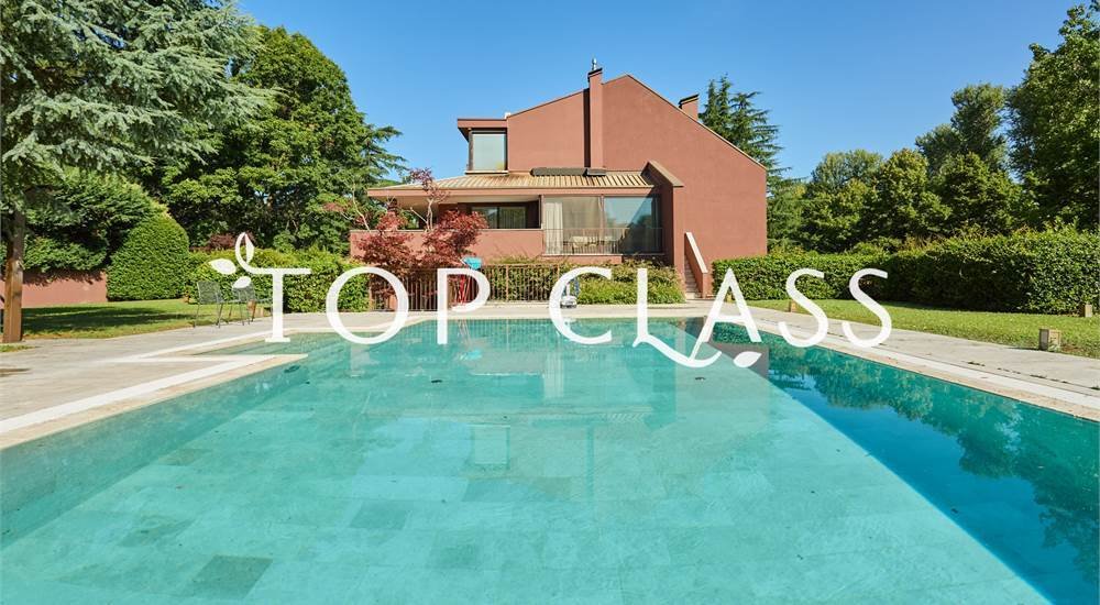 Villa in Basiglio, Lombardy, Italy 2 - 18071696