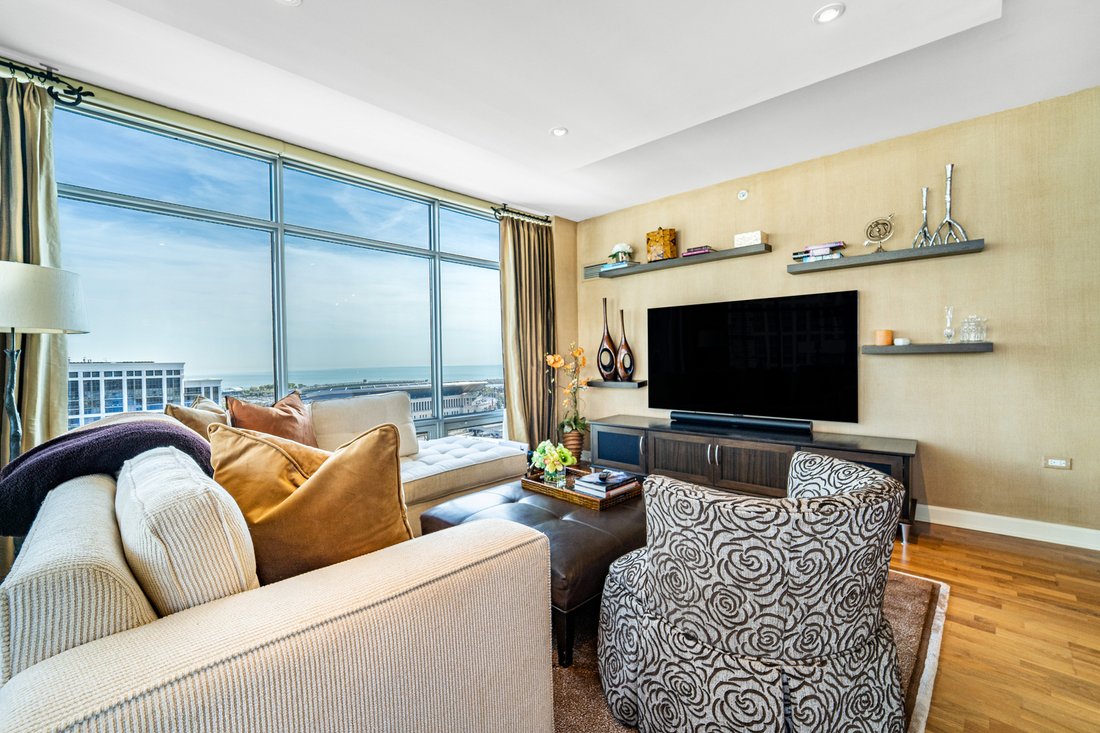 Apartment in Chicago, Illinois, United States 5 - 18072041