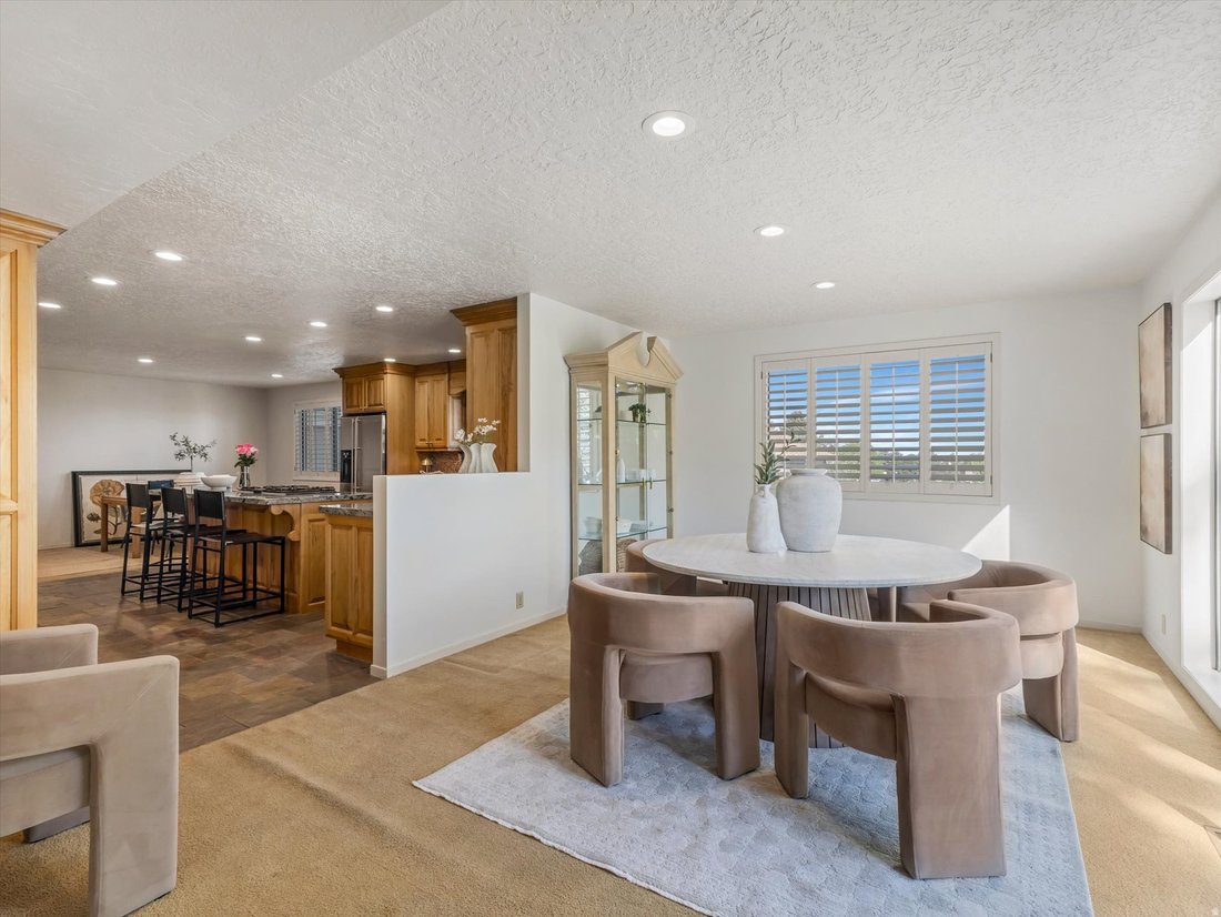 House in Sandy, Utah, United States 5 - 18076389