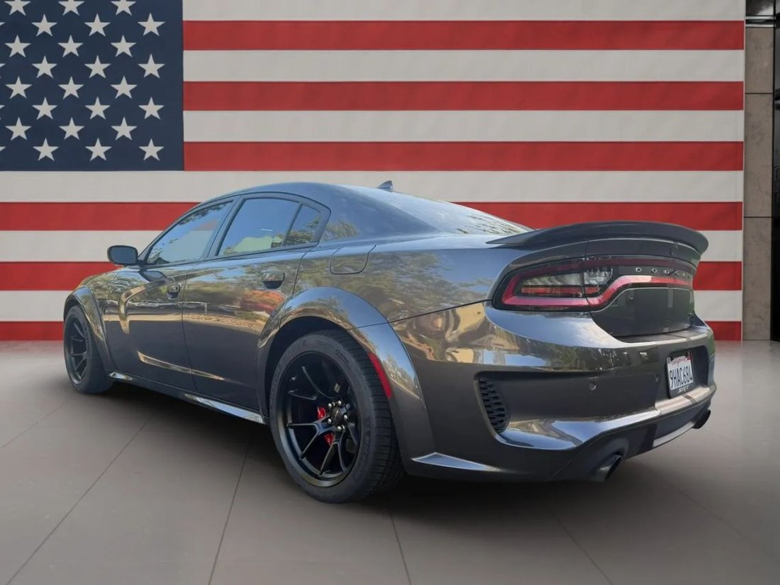Sedan in Orange, CA, United States 5 - 18077241