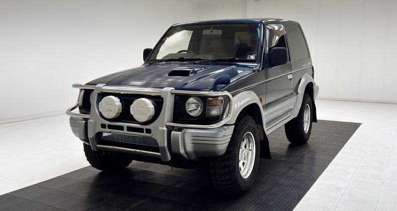 Suv in Morgantown, United States 1 - 18078993