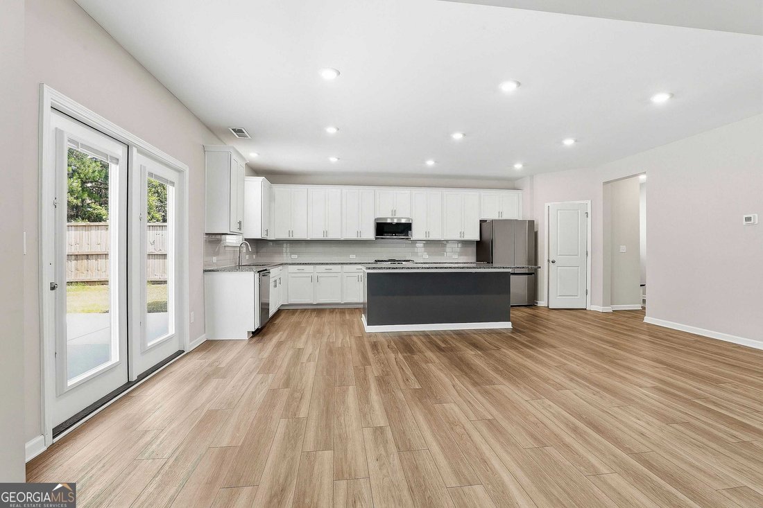 House in Newnan, Georgia, United States 3 - 18071563