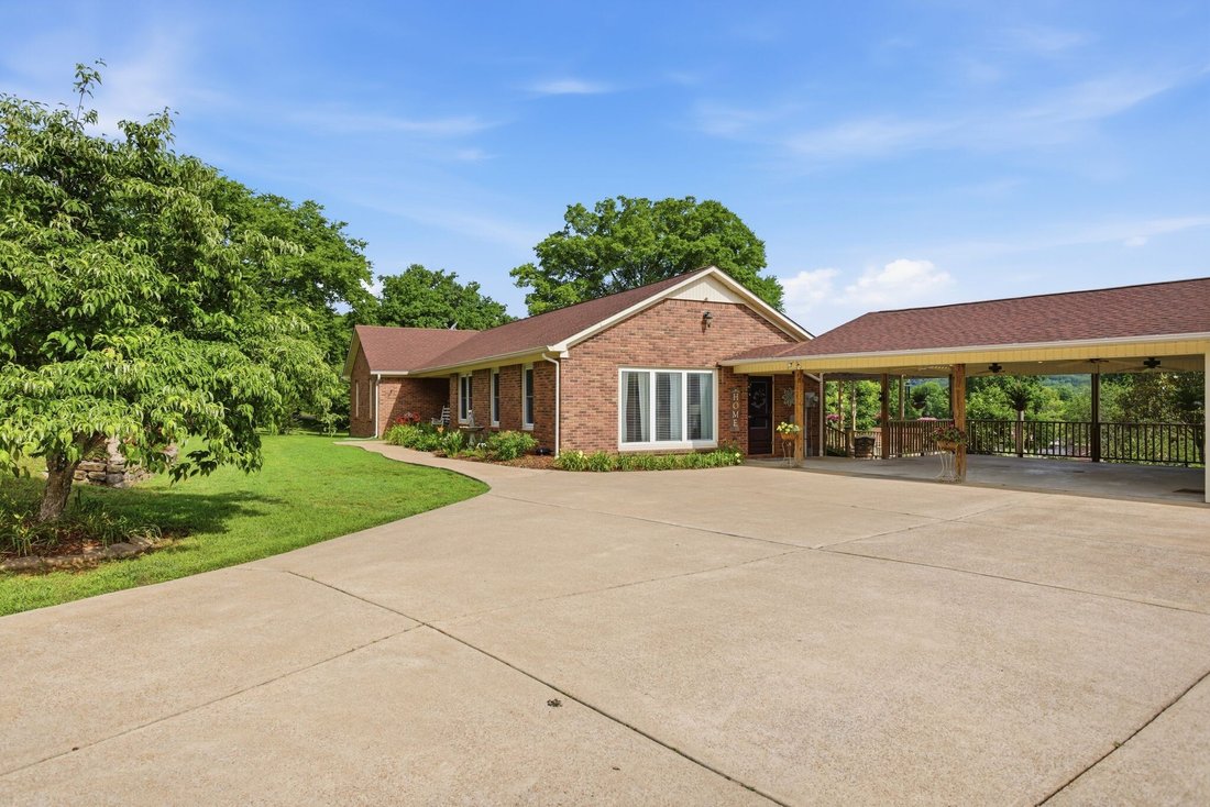 House in Pulaski, Tennessee, United States 1 - 18076252