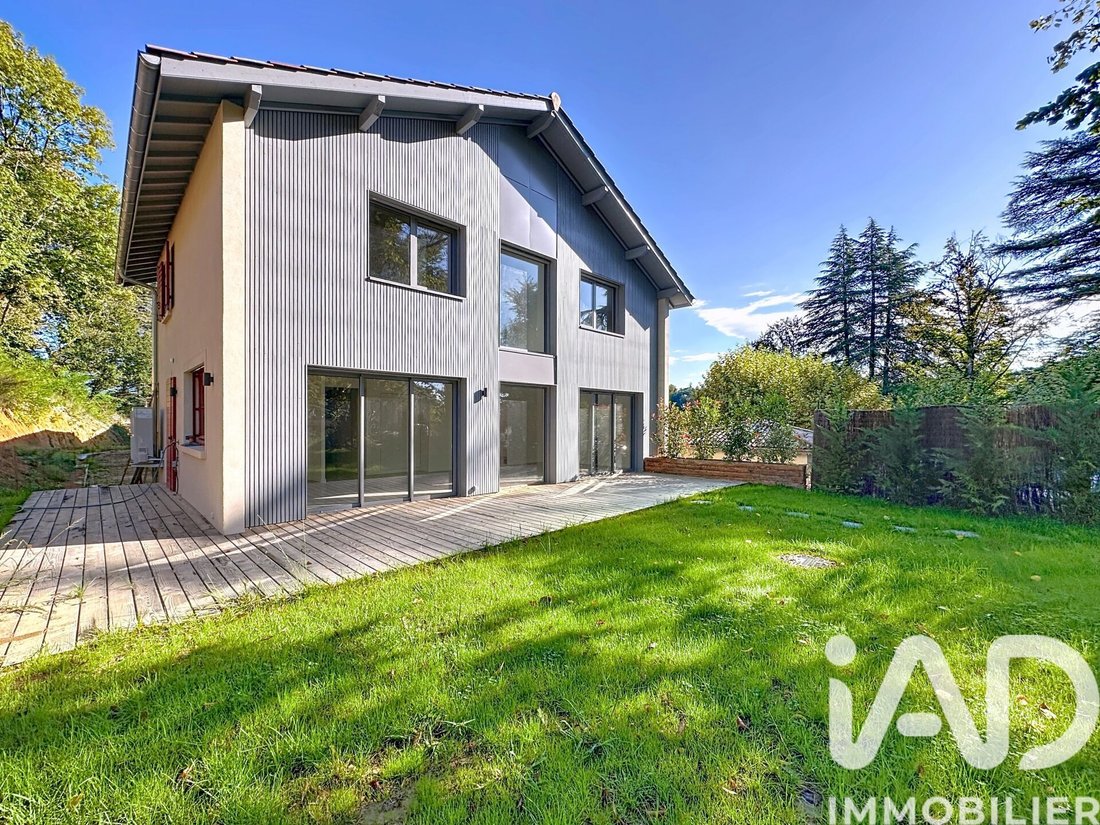 House in Charbonnieres-les-Bains, Auvergne-Rhône-Alpes, France 1 - 18076916