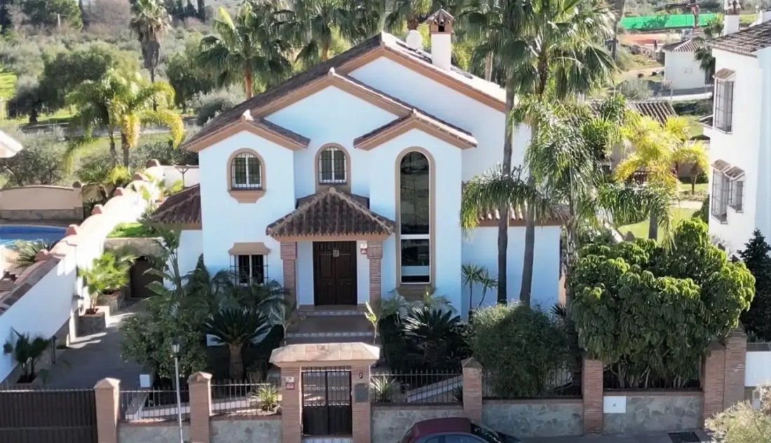 Villa in Alhaurin el Grande, Andalusia, Spain 2 - 18074511