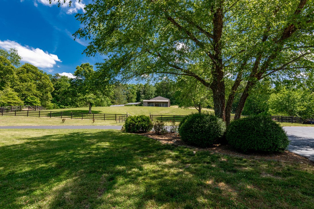 Farm Ranch in Summer City, Tennessee, United States 5 - 17682095