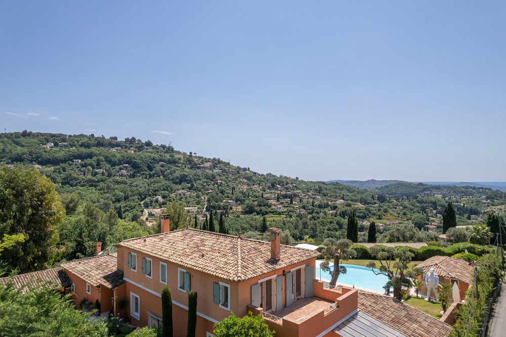 House in Grasse, Provence-Alpes-Côte d'Azur, France 3 - 18073050
