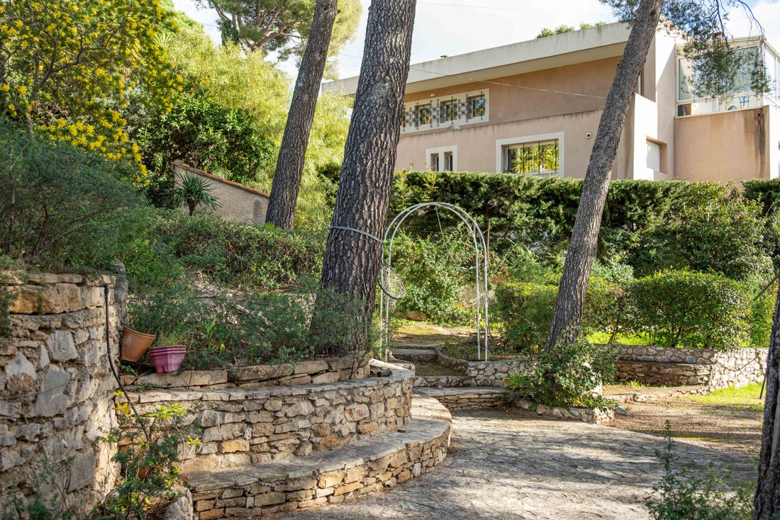 Villa in Cassis, Provence-Alpes-Côte d'Azur, France 5 - 18075356
