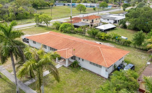 House in Miami Gardens, Florida, United States 1
