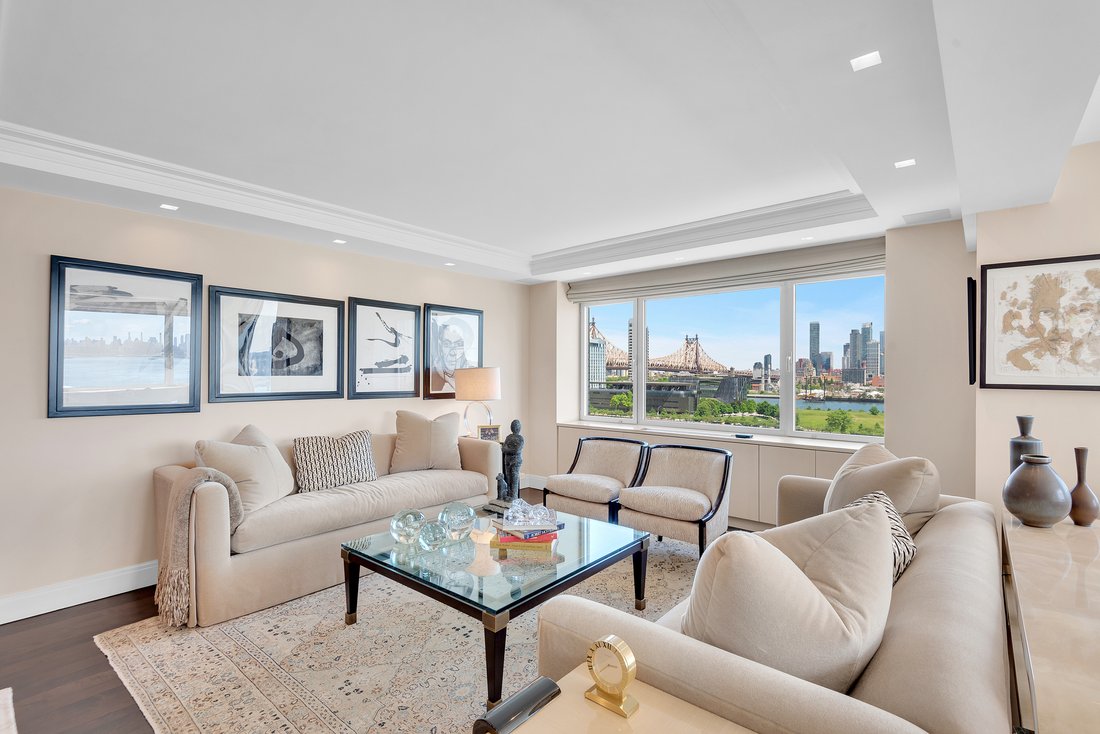 Co Op in New York, New York, United States 4 - 18072763