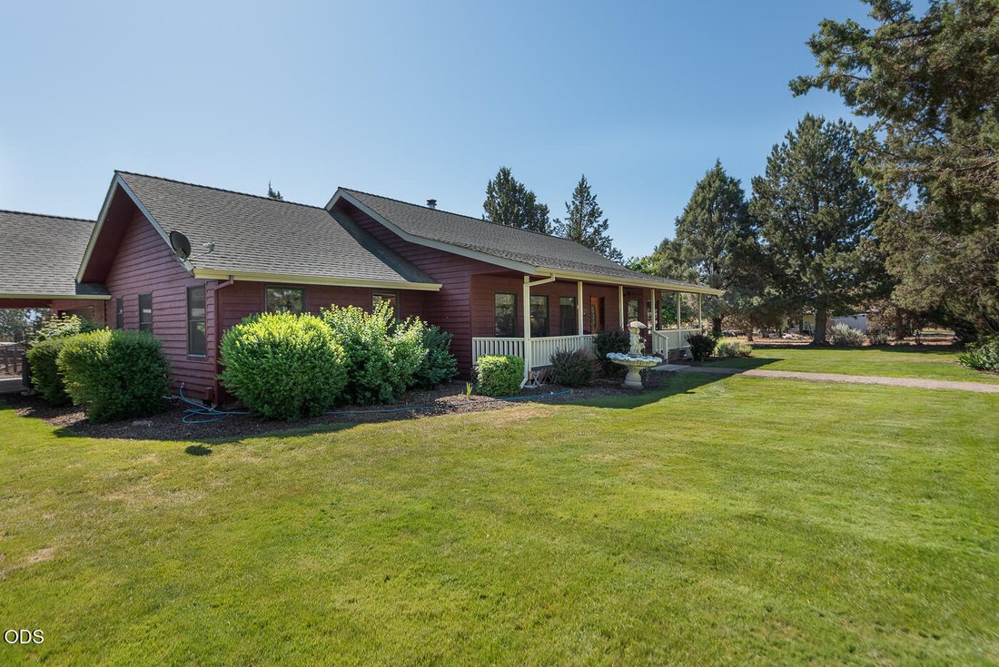 House in Madras, Oregon, United States 2 - 18076035