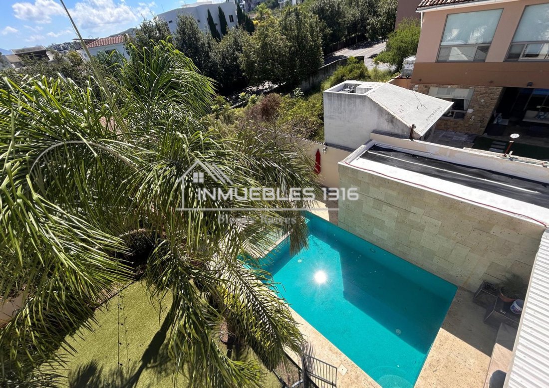 House in Monterrey, Nuevo Leon, Mexico 1 - 18071018