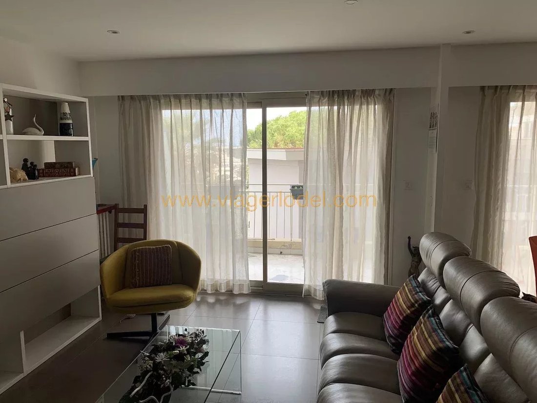 Apartment in Place de Gaulle, Antibes, France 1 - 18073300