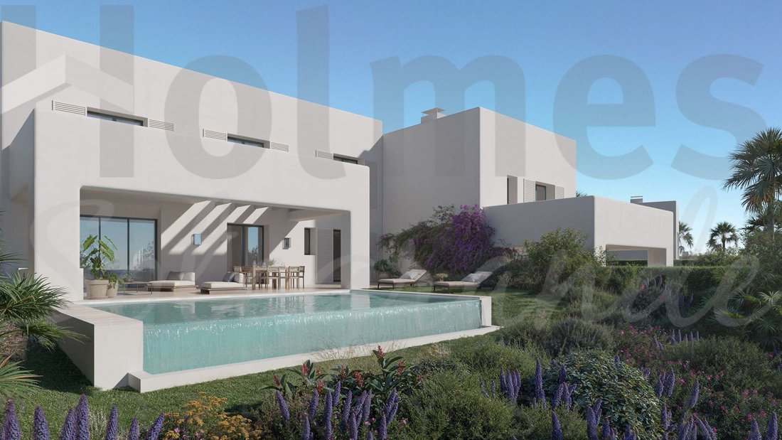 Townhouse in Sotogrande, San Roque, Andalusia 2 - 18071682