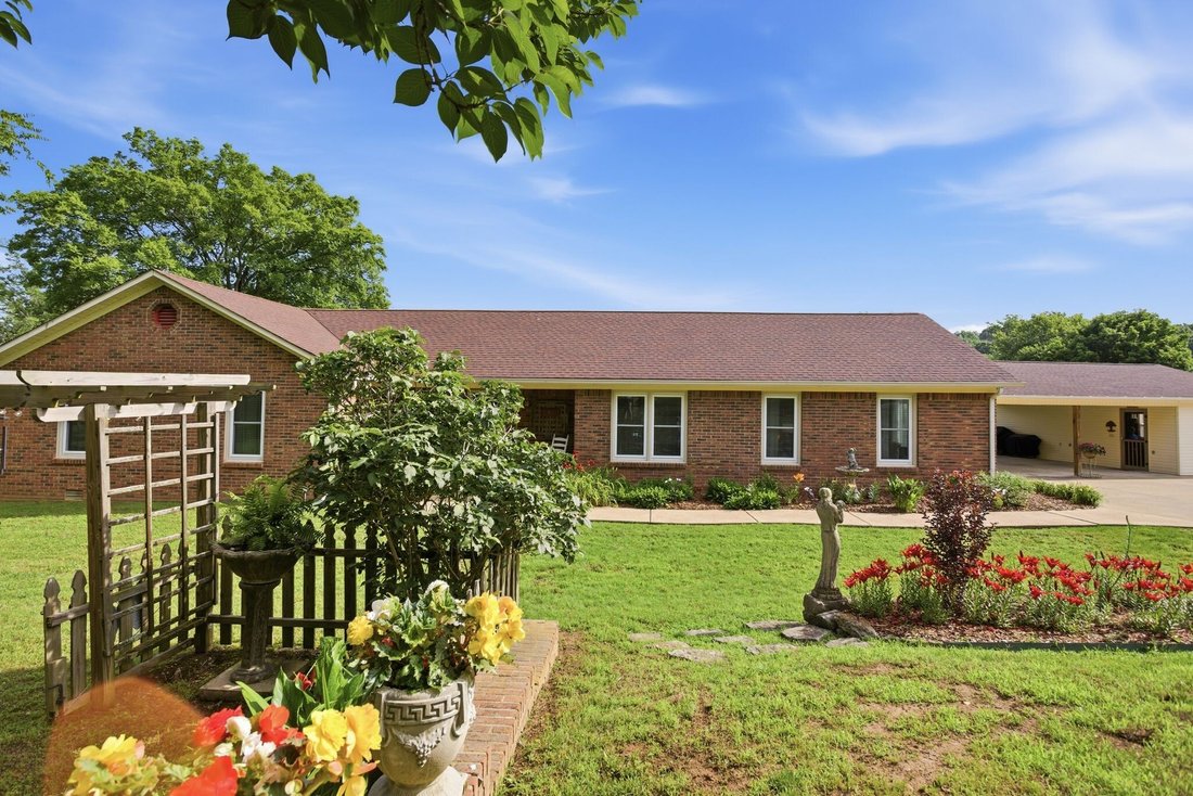 House in Pulaski, Tennessee, United States 5 - 18076252