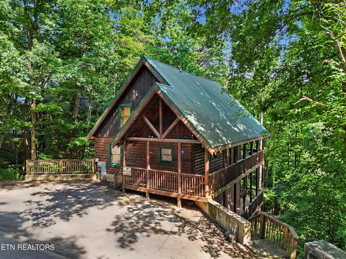 House in Pigeon Forge, Tennessee, United States 4 - 18042421