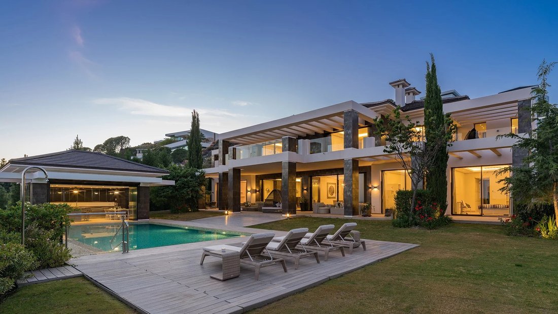 Villa in Benahavis, Andalusia, Spain 1 - 16262715