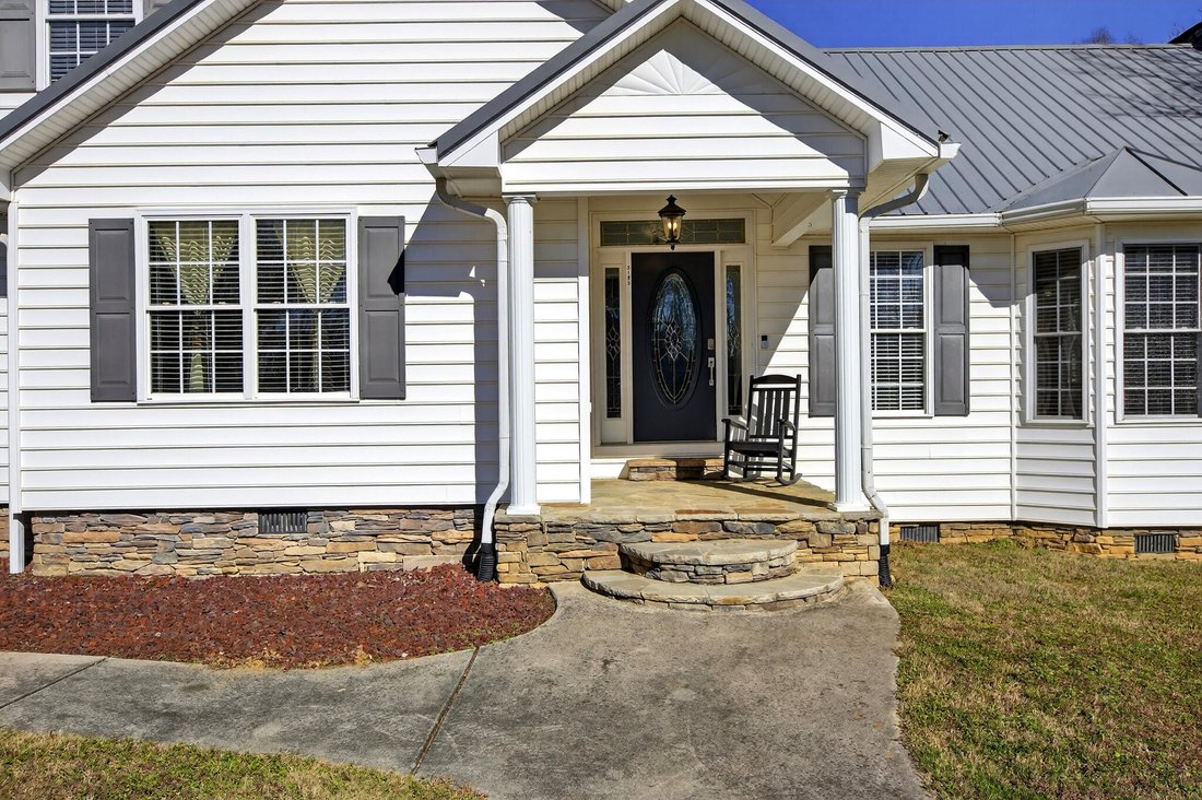 House in Old Fort, Tennessee, United States 4 - 18071819