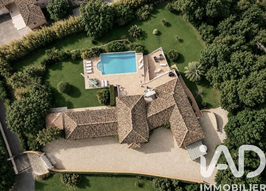 House in Grimaud, Provence-Alpes-Côte d'Azur, France 4 - 18076634